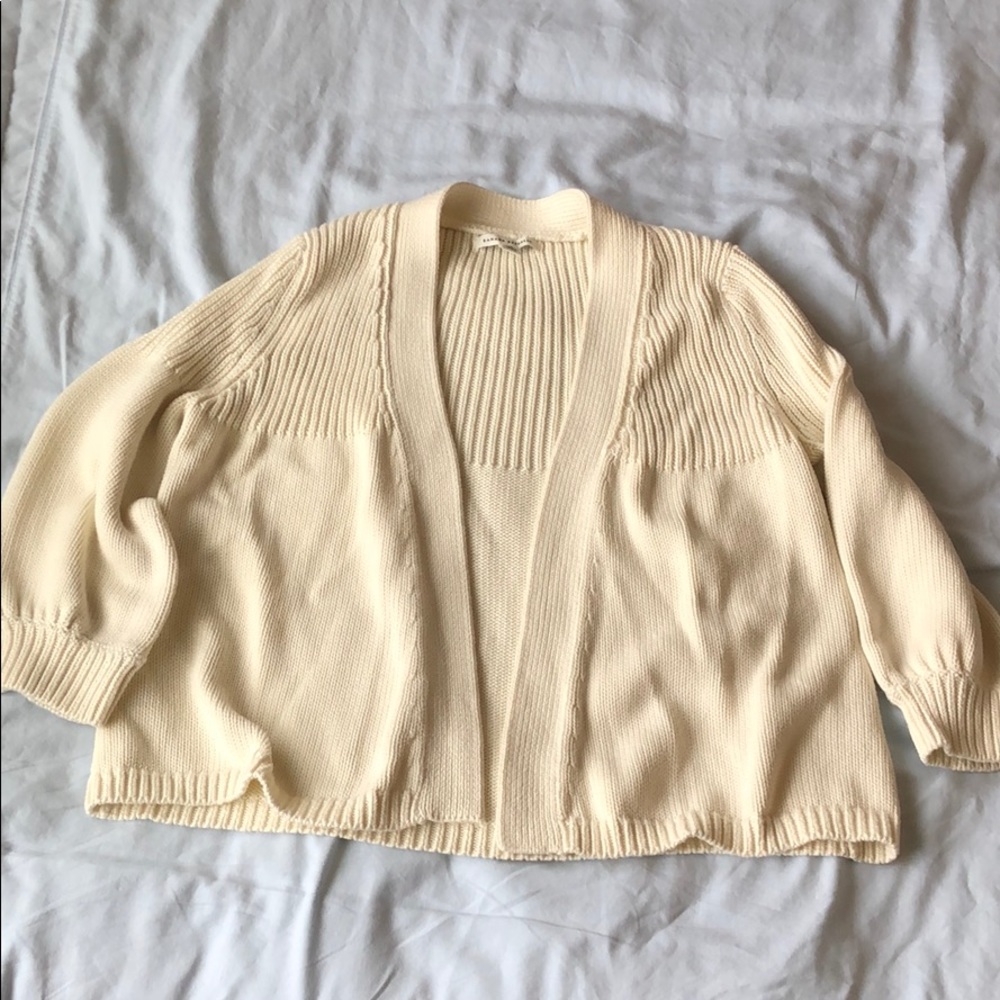 Shawl size medium